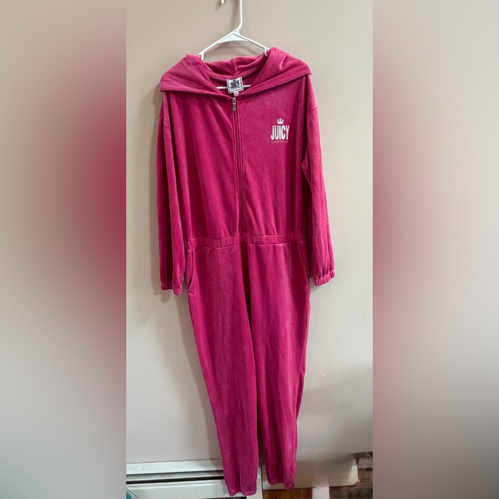 Juicy Couture Pink Velour Hooded Zippered Jumpsuit Onesie w Pockets, Y2K Style